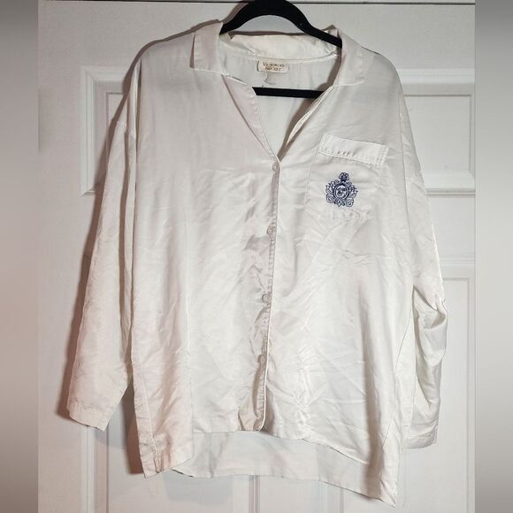 Victorias Secret White Satin Feel Button Up Logo Sleep Top - Picture 1 of 7